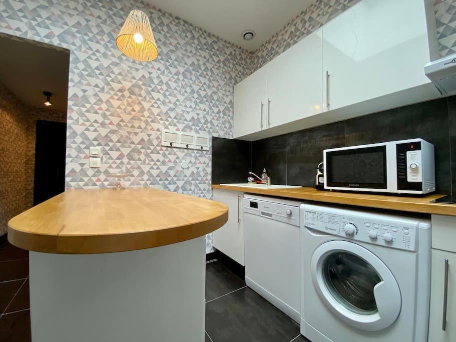 L'Appartement Jebari - Esprit Loft Carcassonne Proche Cite Medieval Et Aeroport מראה חיצוני תמונה