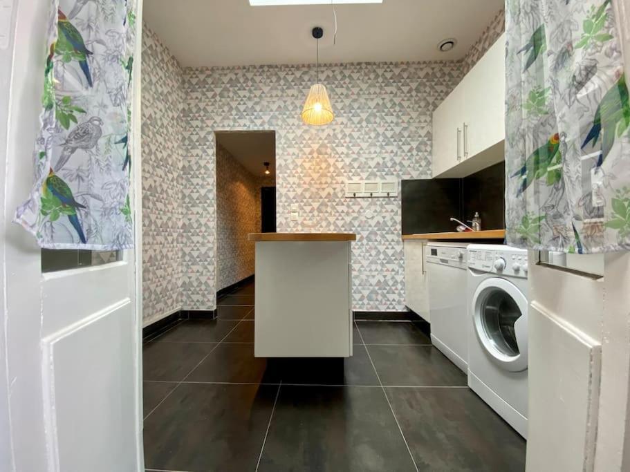 L'Appartement Jebari - Esprit Loft Carcassonne Proche Cite Medieval Et Aeroport מראה חיצוני תמונה