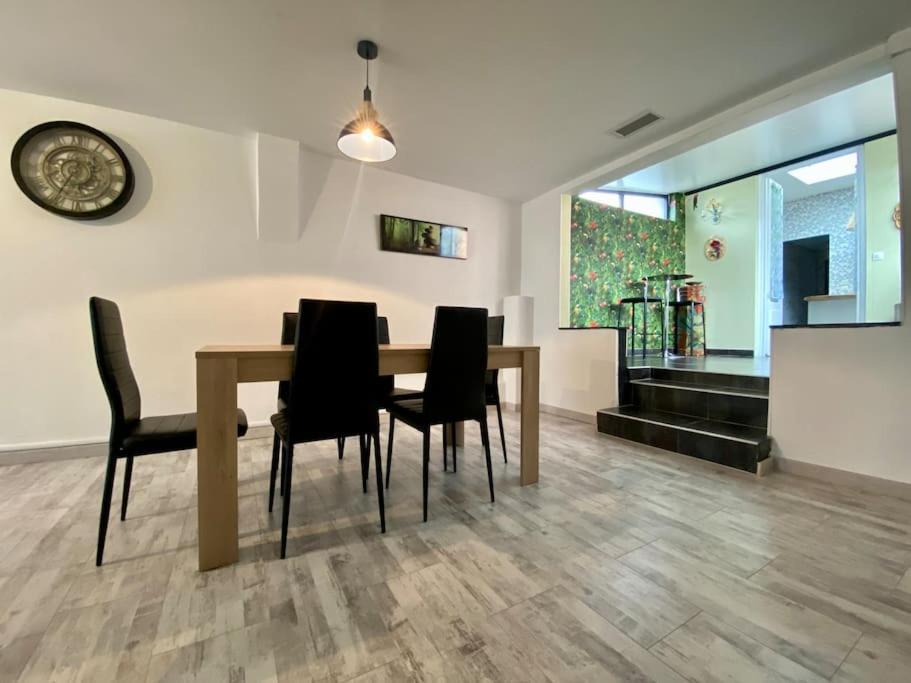 L'Appartement Jebari - Esprit Loft Carcassonne Proche Cite Medieval Et Aeroport מראה חיצוני תמונה